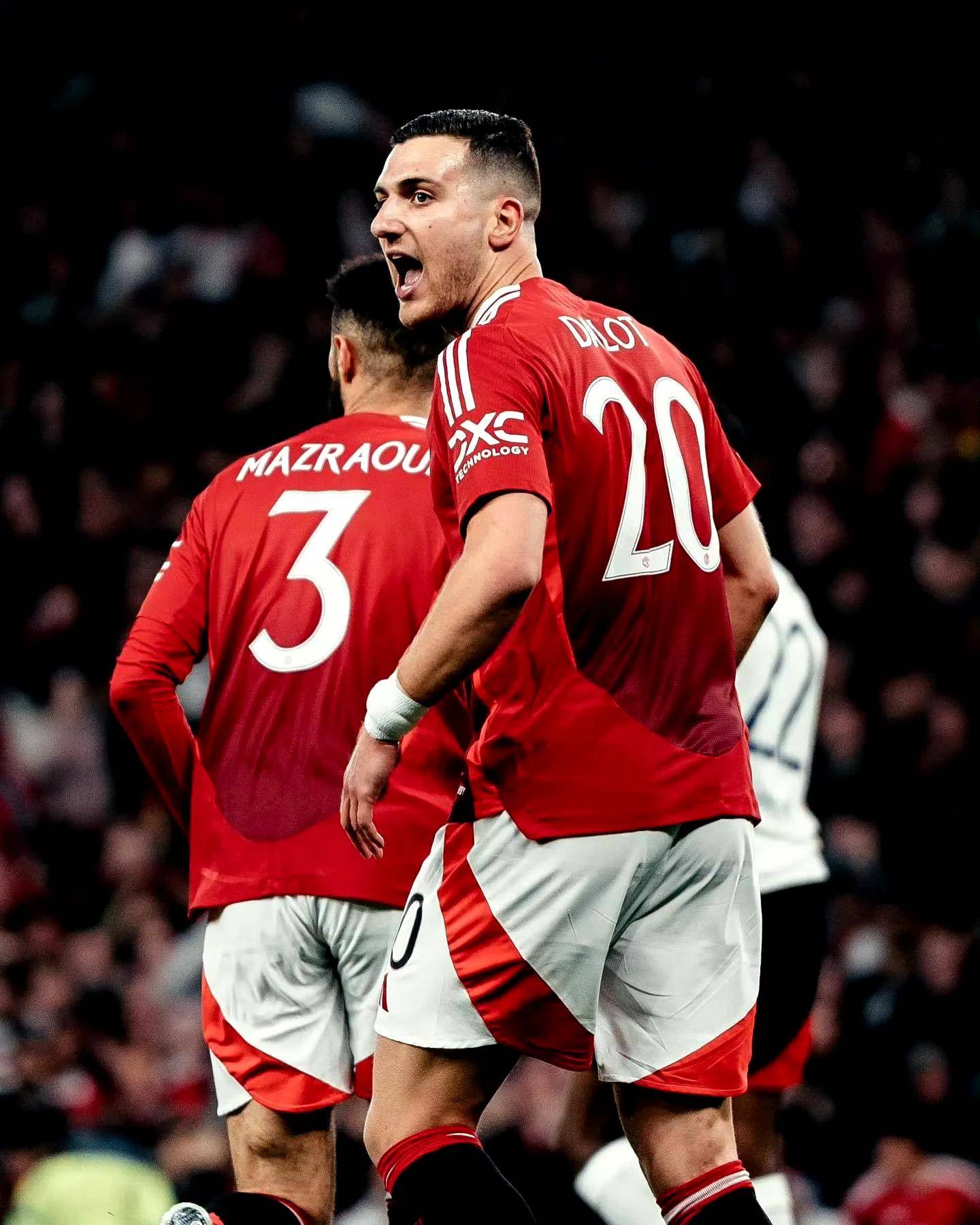 曼联迎NBA总决赛关键赛，加时末段篮板制胜，引发热议，赛程密集仍需轮换