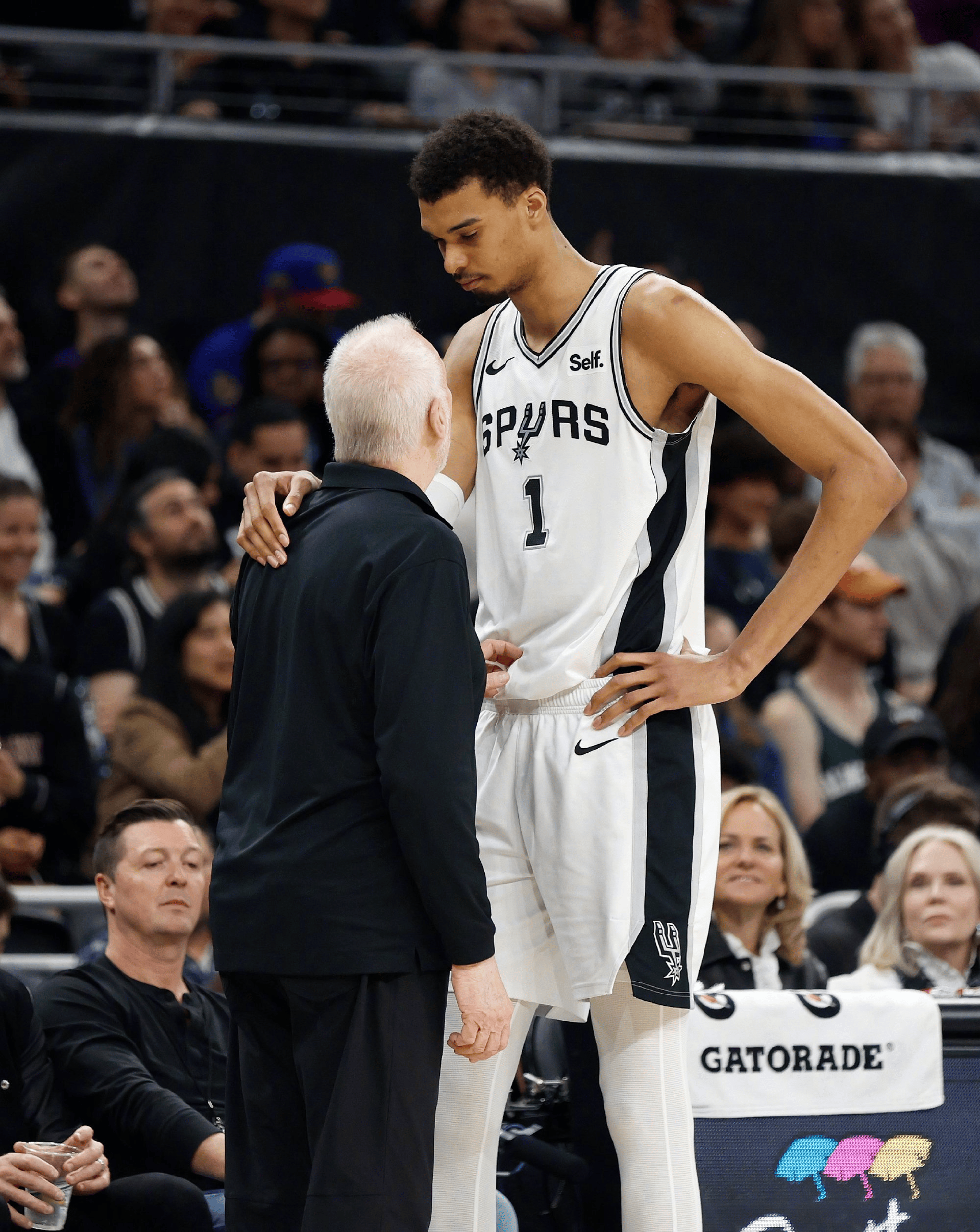 关于里程碑夜!圣安东尼奥马刺豪取连胜,全明星赛赛前刷纪录,球迷炸锅,心理建设被强调的信息 关于里程碑夜!圣安东尼奥马刺豪取连胜,全明星赛赛前刷纪录,球迷炸锅,心理建设被强调的信息