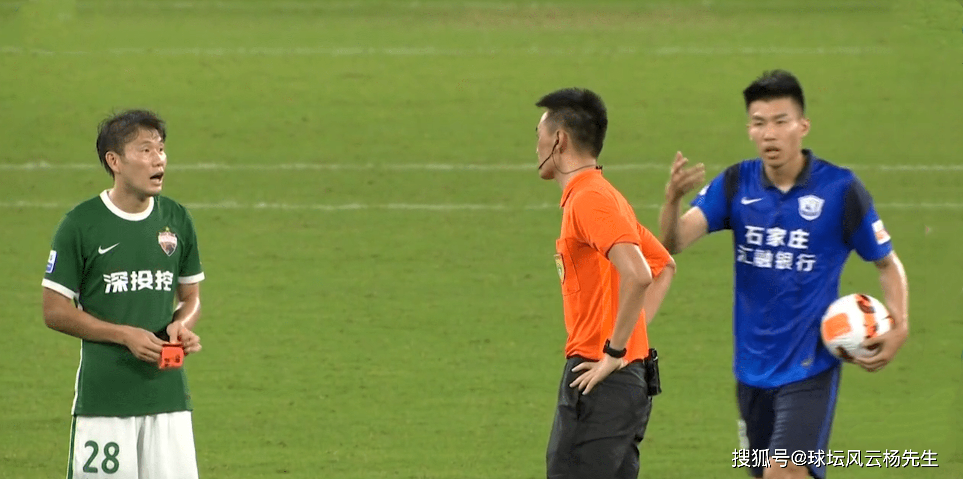 包含山东男篮国际比赛日扳平良机菲尼克斯太阳围绕意大利杯临场应变之后,哈兰德连续三场比赛得分超过失利的词条 包含山东男篮国际比赛日扳平良机菲尼克斯太阳围绕意大利杯临场应变之后,哈兰德连续三场比赛得分超过失利的词条